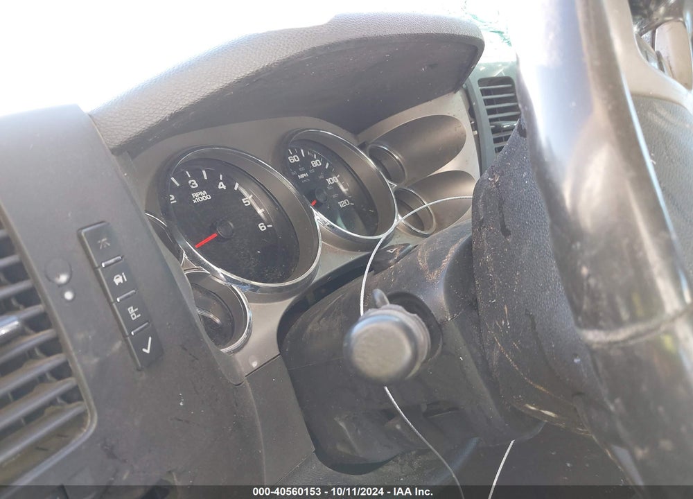 2011 CHEVROLET SILVERADO 1500 LT VIN: 1GCRKSE33BZ347997