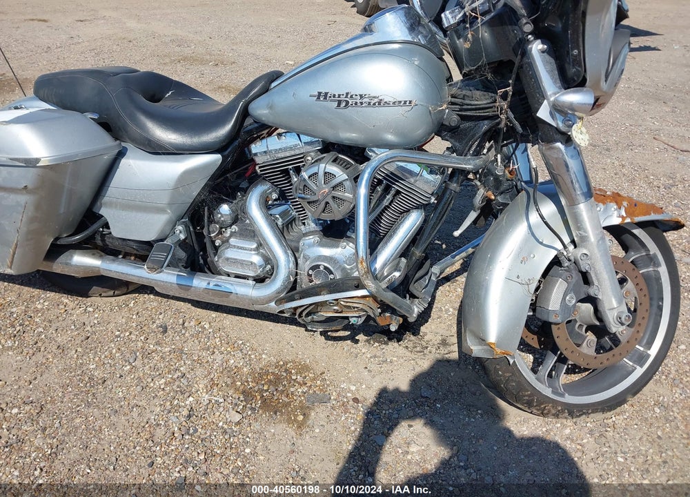 2015 HARLEY-DAVIDSON FLHXS STREET GLIDE SPECIAL VIN: 1HD1KRM12FB629521