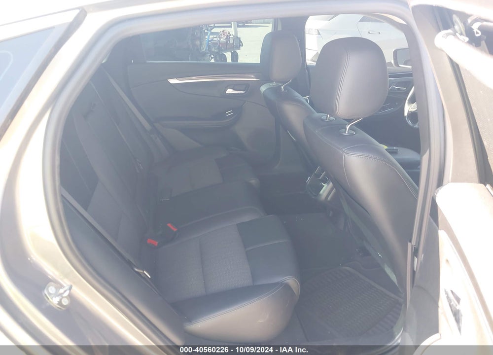 2018 CHEVROLET IMPALA 1LT VIN: 2G1105S30J9112631
