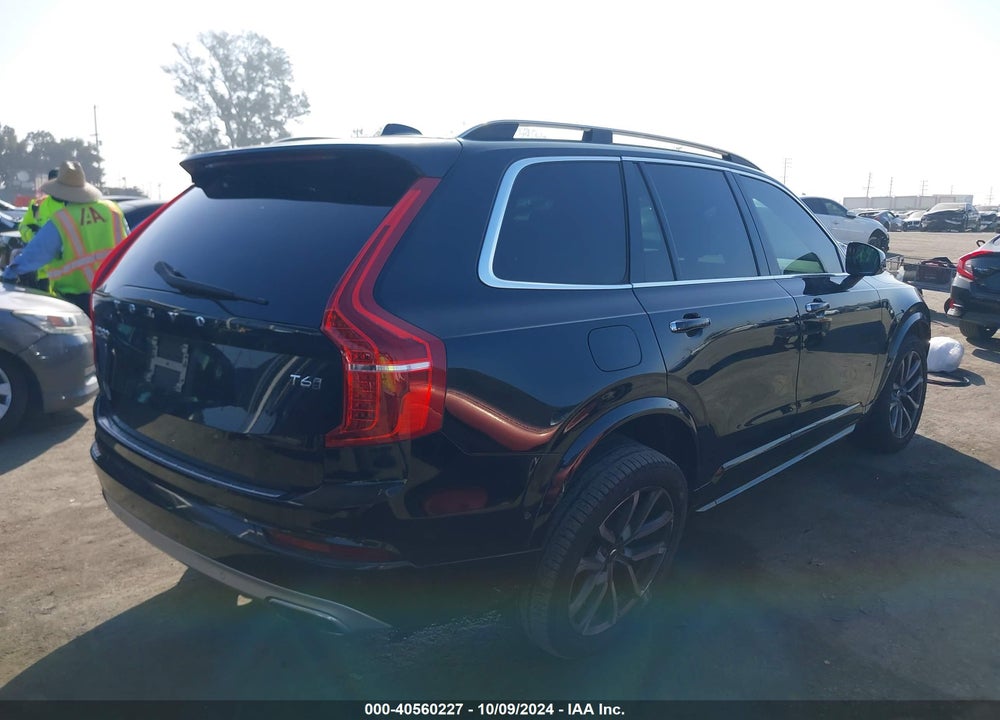 2017 VOLVO XC90 T6 MOMENTUM VIN: YV4A22PK0H1187177
