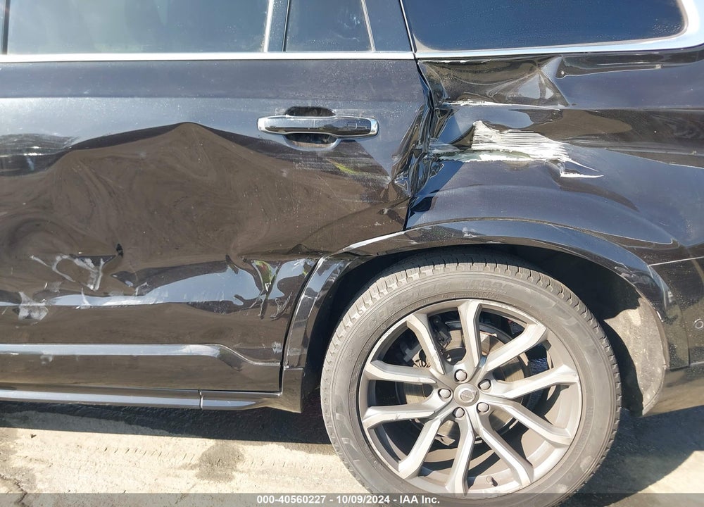 2017 VOLVO XC90 T6 MOMENTUM VIN: YV4A22PK0H1187177