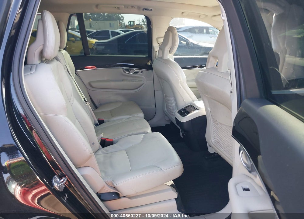 2017 VOLVO XC90 T6 MOMENTUM VIN: YV4A22PK0H1187177