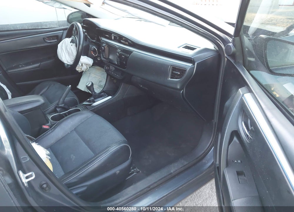 2015 TOYOTA COROLLA S PLUS VIN: 5YFBURHEXFP186923