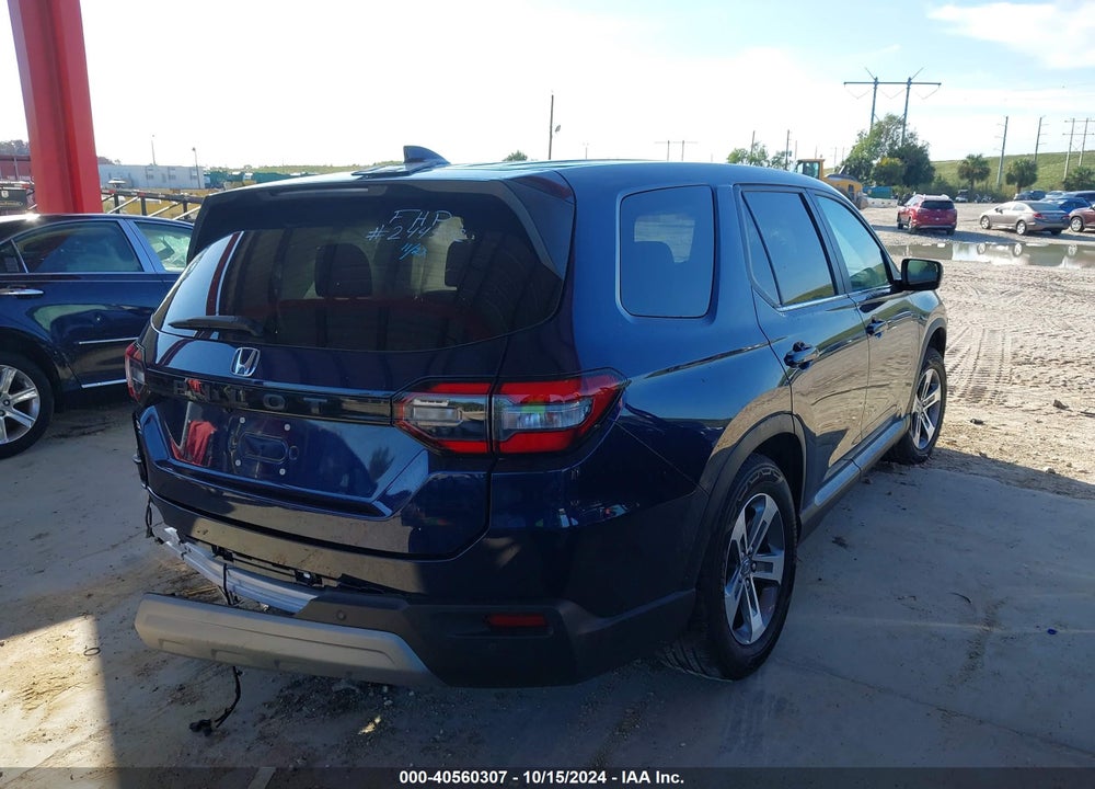 2025 HONDA PILOT VIN: 5FNYG2H44SB001903