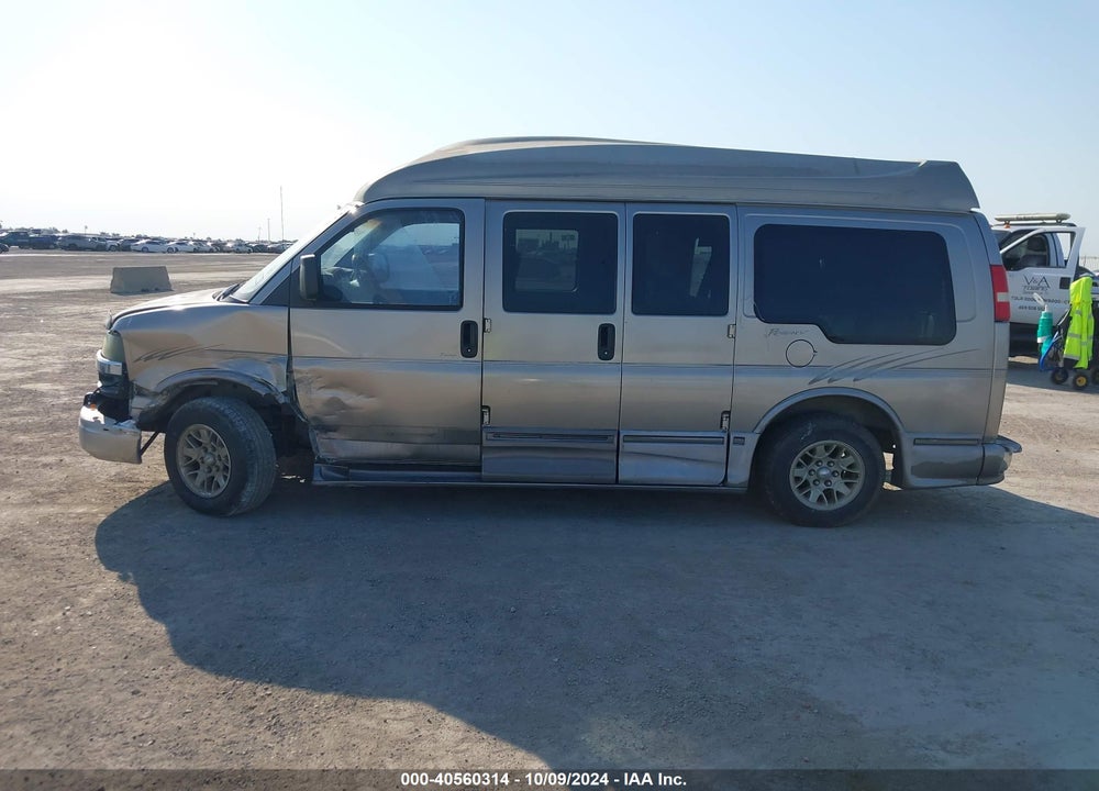 2003 CHEVROLET EXPRESS UPFITTER VIN: 1GBFG15T331235879