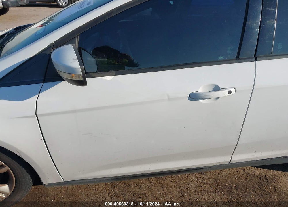 2014 FORD FOCUS SE VIN: 1FADP3K29EL383154