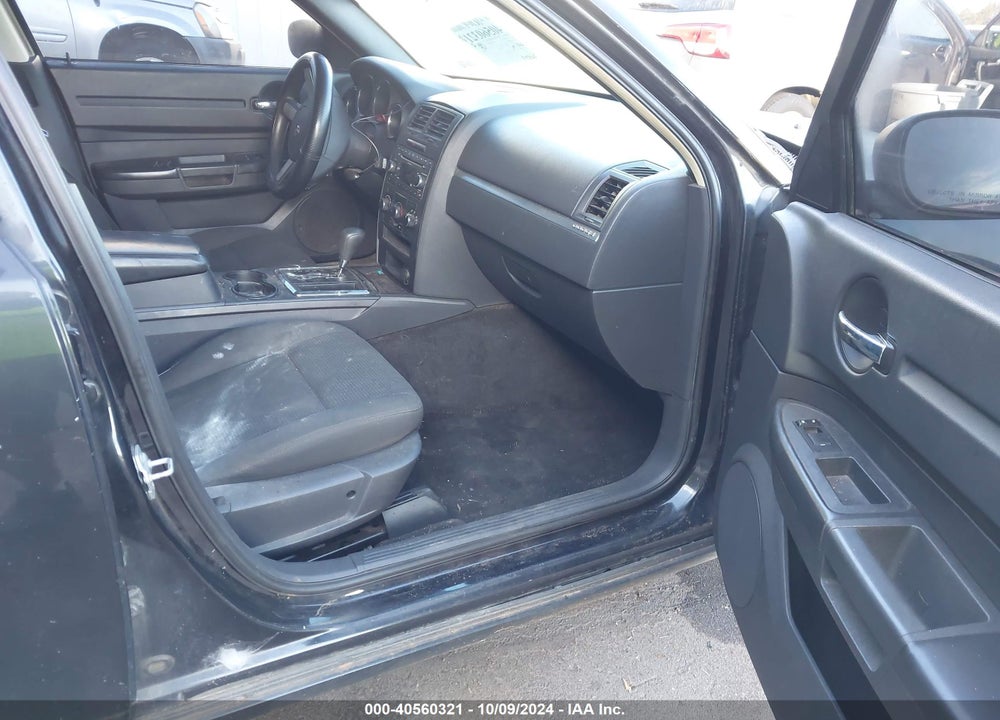 2008 DODGE CHARGER VIN: 2B3KA43R78H215374