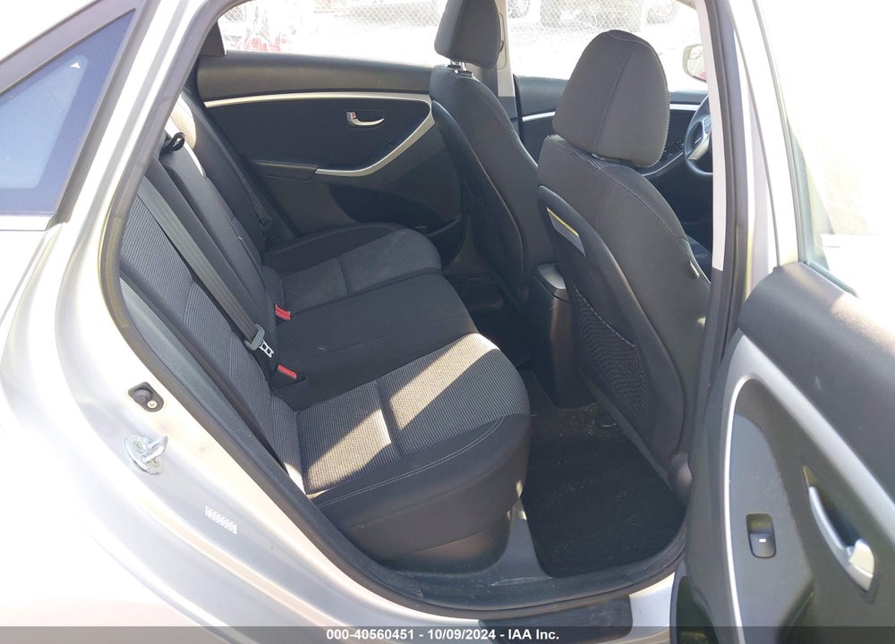 2016 HYUNDAI ELANTRA GT VIN: KMHD35LH5GU286269