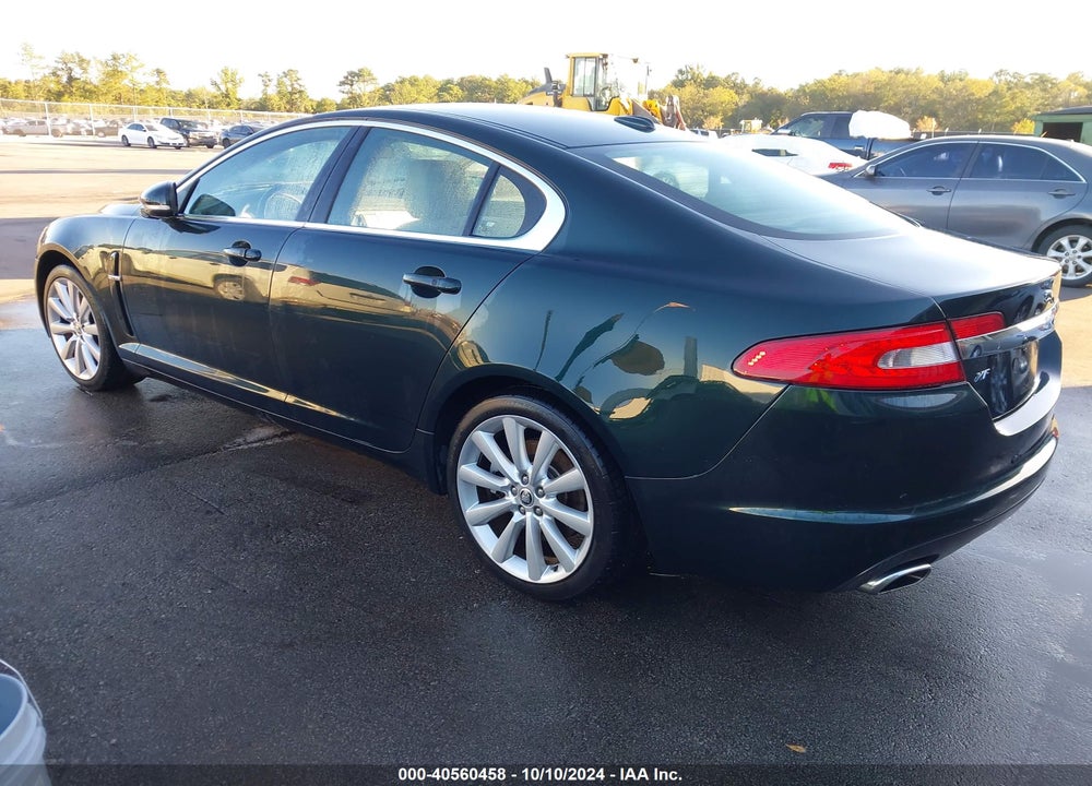 2011 JAGUAR XF PREMIUM VIN: SAJWA0GB0BLR89287