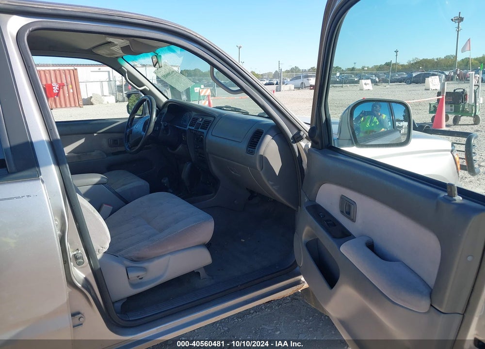 2001 TOYOTA 4RUNNER SR5 V6 VIN: JT3HN86R910341461