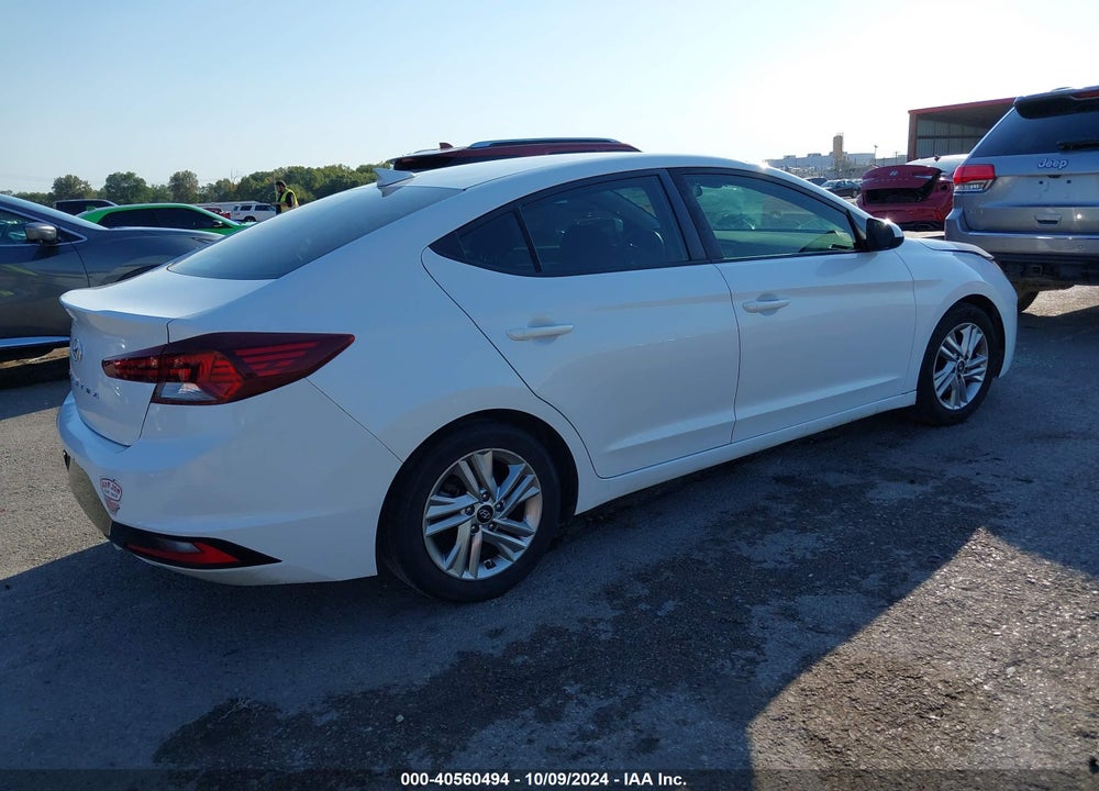 2020 HYUNDAI ELANTRA SEL VIN: 5NPD84LF3LH582250