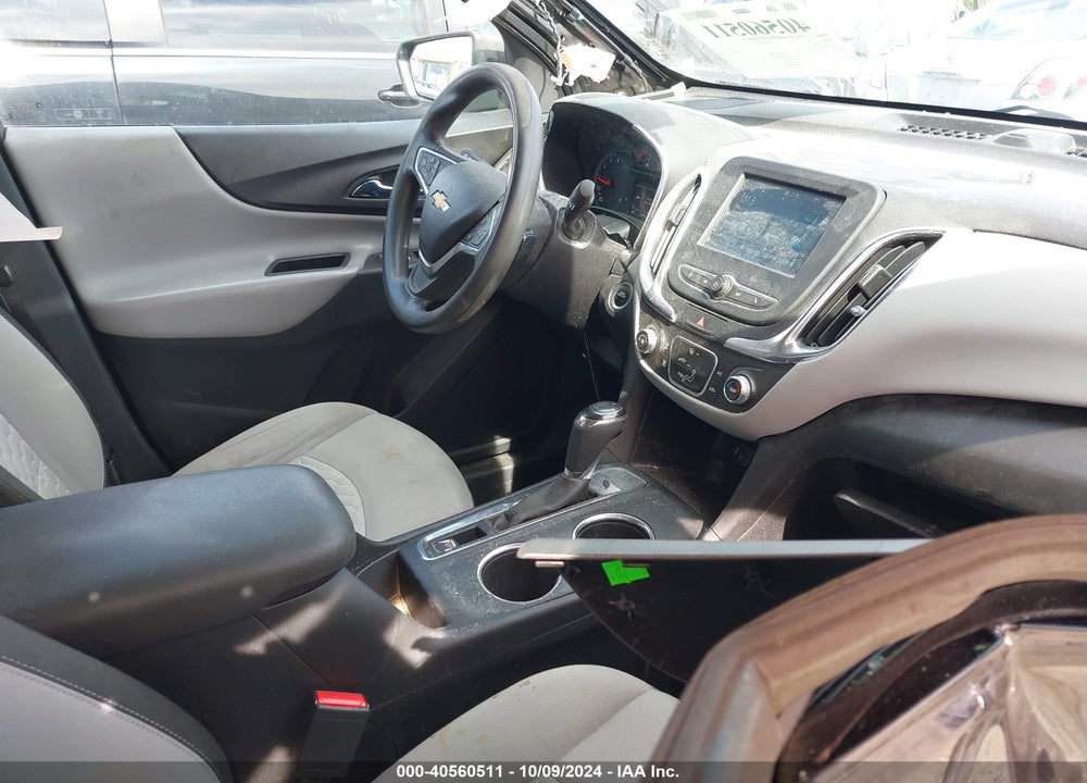 2018 CHEVROLET EQUINOX LS VIN: 2GNAXHEV2J6320133