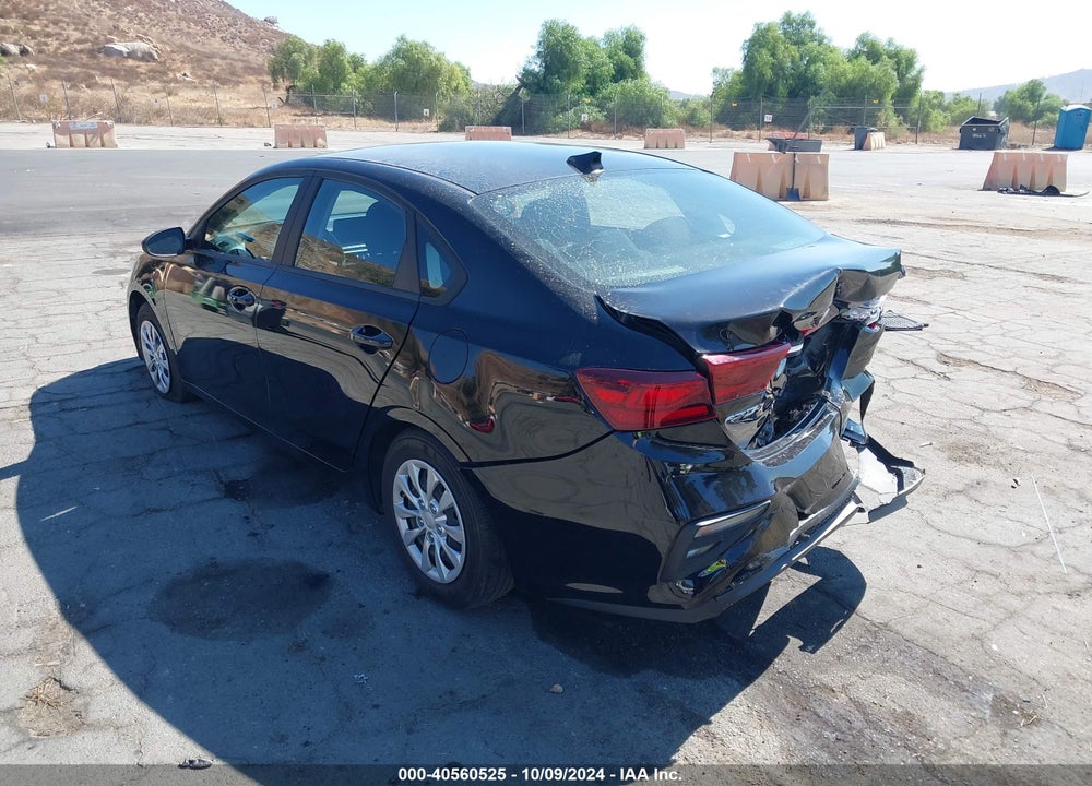 2021 KIA FORTE FE VIN: 3KPF24AD1ME375566