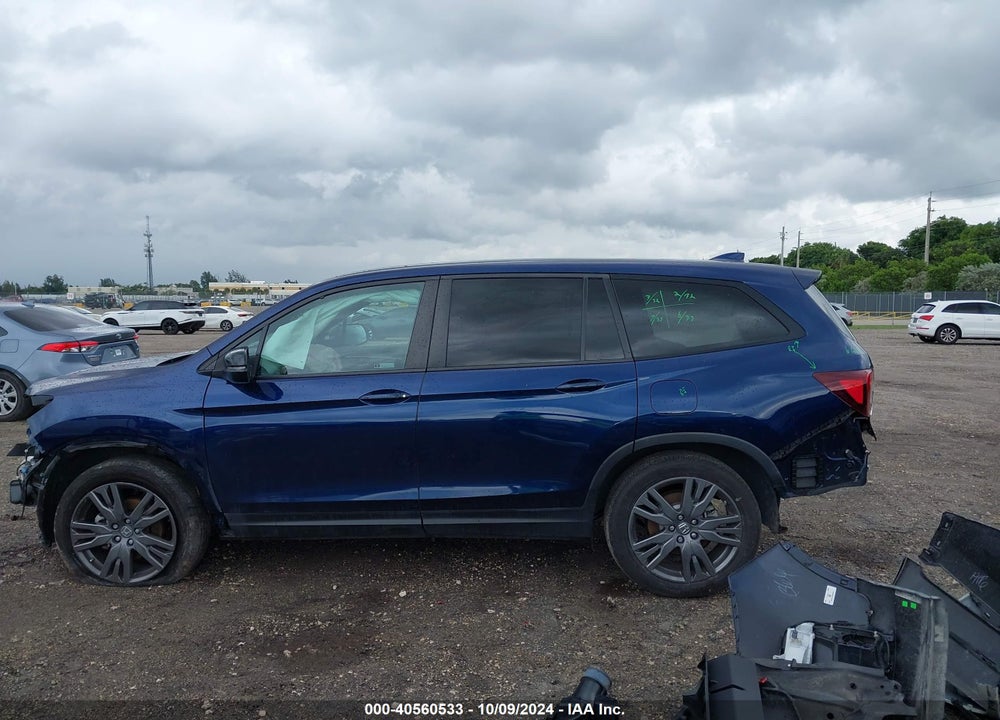 2022 HONDA PILOT VIN: 5FNYF5H38NB029025