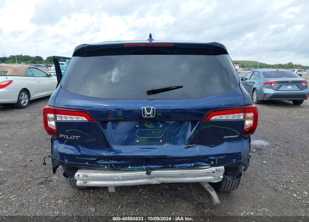 2022 HONDA PILOT VIN: 5FNYF5H38NB029025