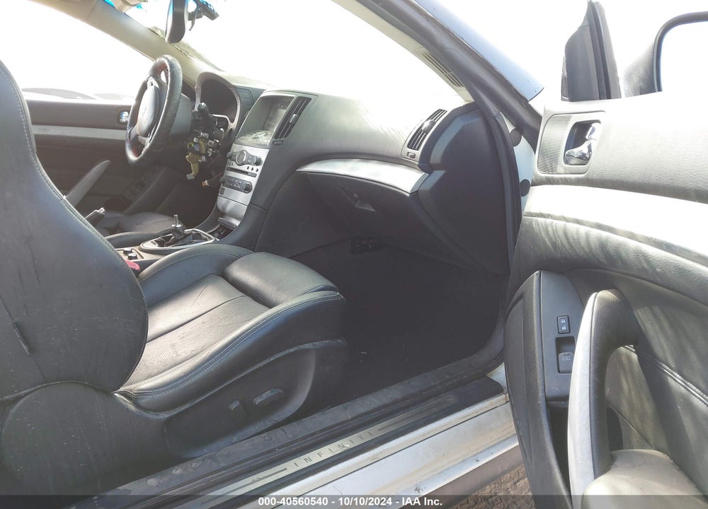 2014 INFINITI Q60 SPORT VIN: JN1CV6EK1EM111042