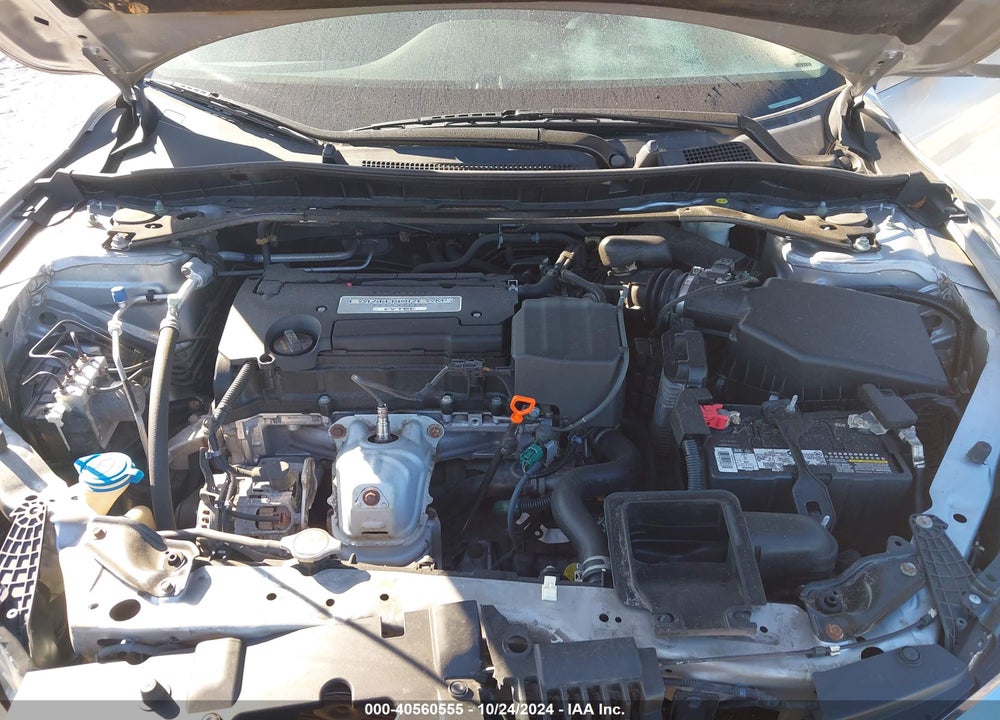 2016 HONDA ACCORD VIN: 1HGCR2F71GA010514