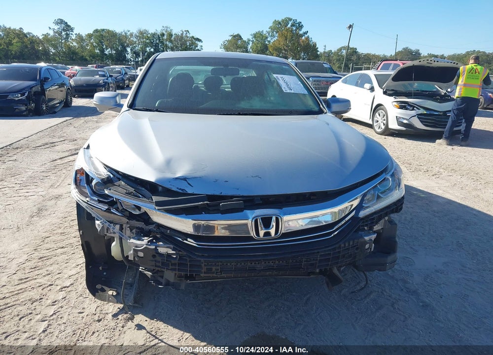 2016 HONDA ACCORD VIN: 1HGCR2F71GA010514