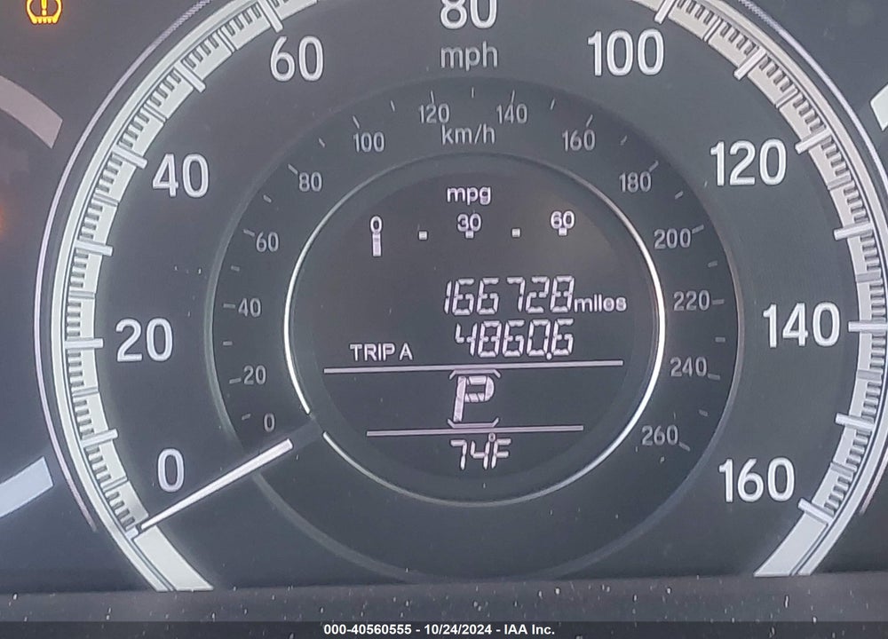 2016 HONDA ACCORD VIN: 1HGCR2F71GA010514