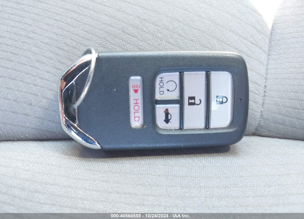 2016 HONDA ACCORD VIN: 1HGCR2F71GA010514