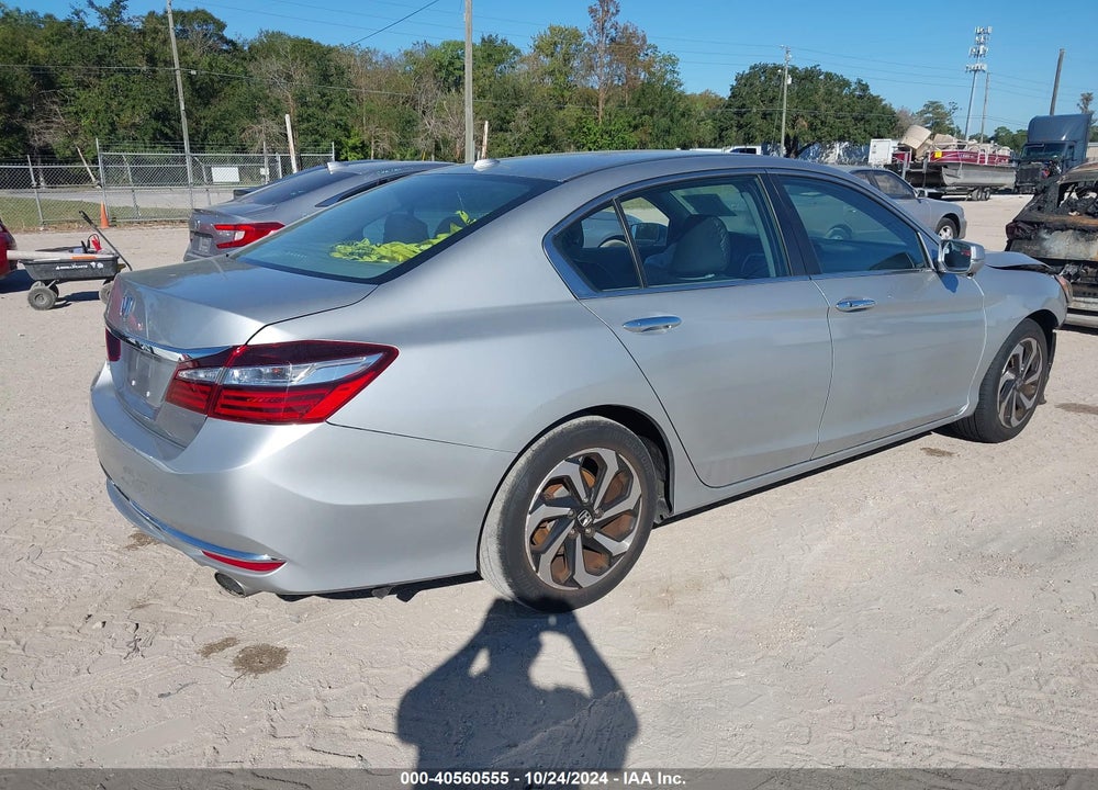 2016 HONDA ACCORD VIN: 1HGCR2F71GA010514