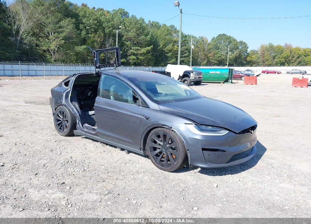 2022 TESLA MODEL X PLAID TRI MOTOR ALL-WHEEL DRIVE VIN: 7SAXCBE69NF355985
