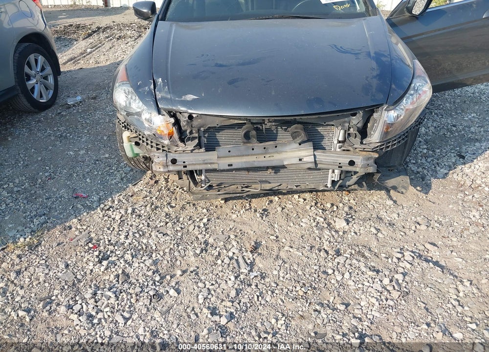 2011 HONDA ACCORD SDN EX-L VIN: 1HGCP2F8XBA146597