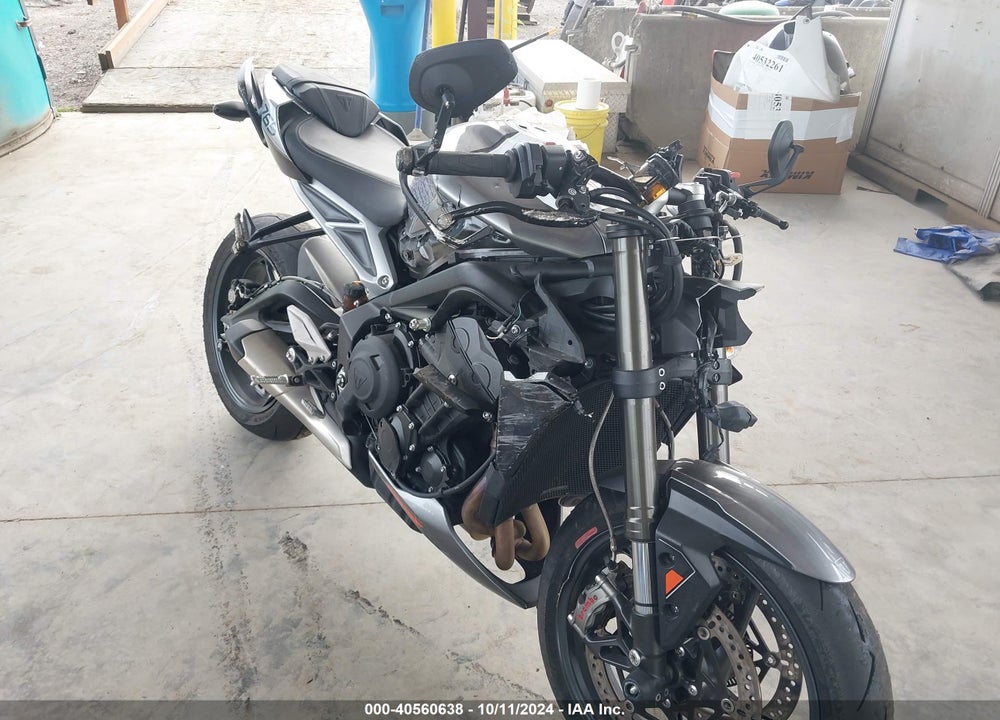 2024 TRIUMPH MOTORCYCLE STREET TRIPLE 765 RS VIN: SMTA614K8RTBJ3912