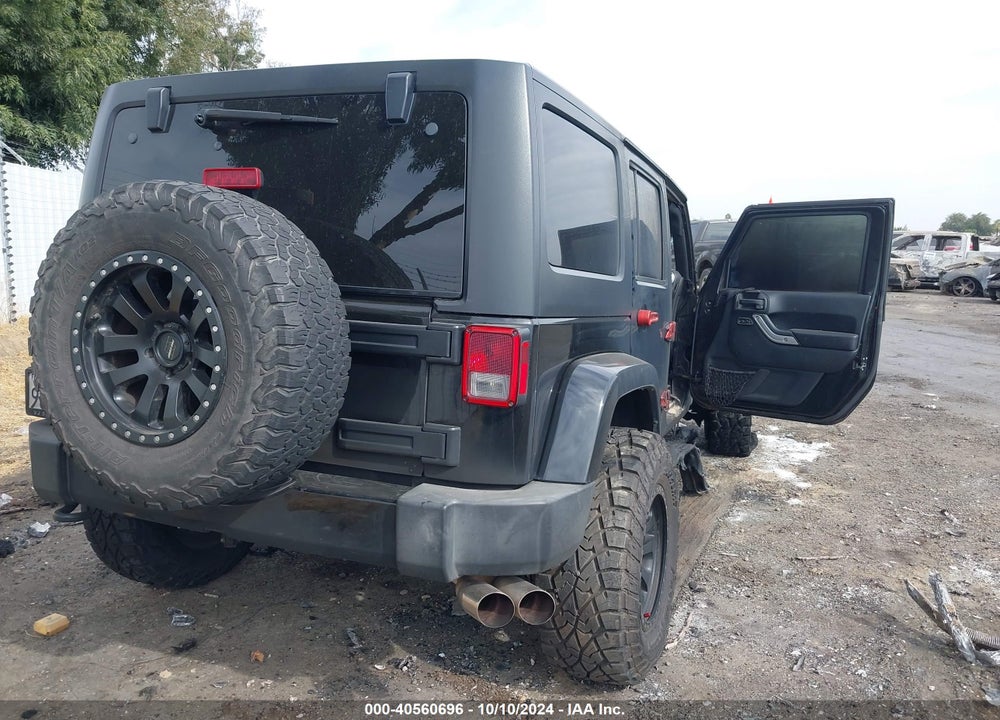 2016 JEEP WRANGLER UNLIMITED SAHARA VIN: 1C4HJWEG5GL246978