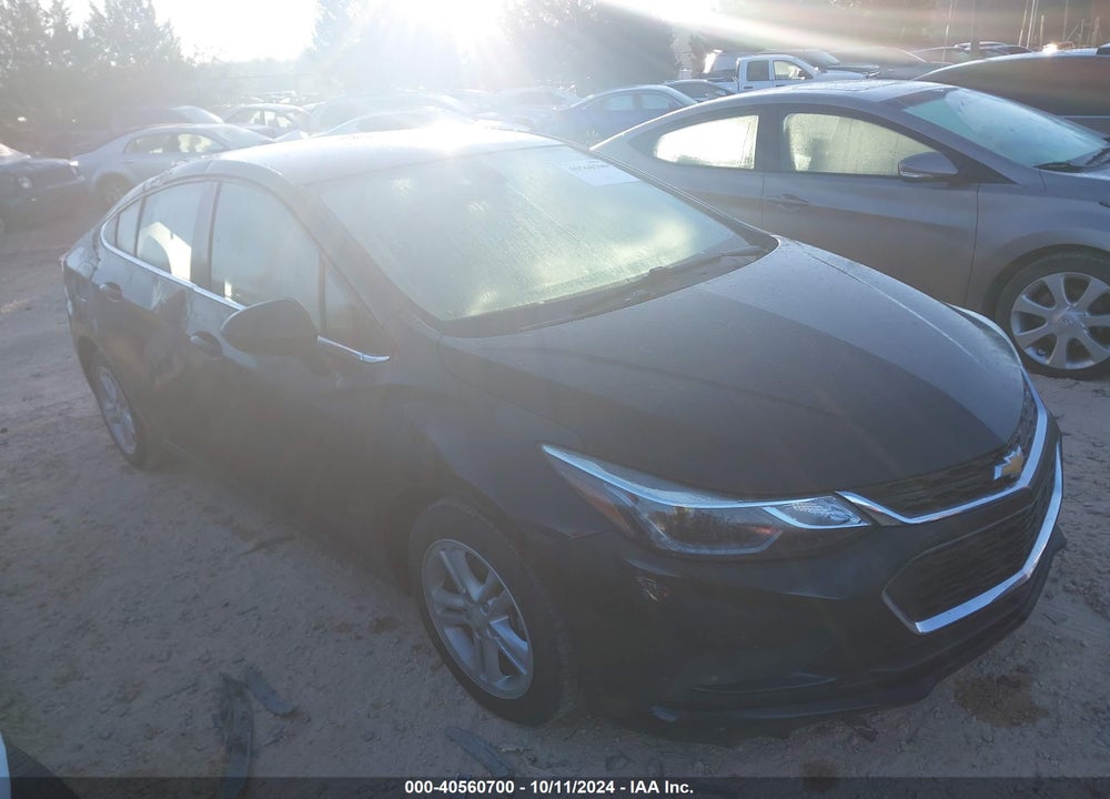 2018 CHEVROLET CRUZE LT AUTO VIN: 1G1BE5SM3J7120626