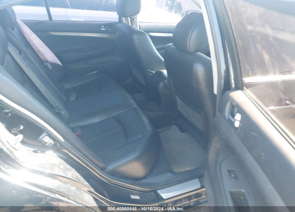 2015 INFINITI Q40 VIN: JN1CV6AR2FM521532