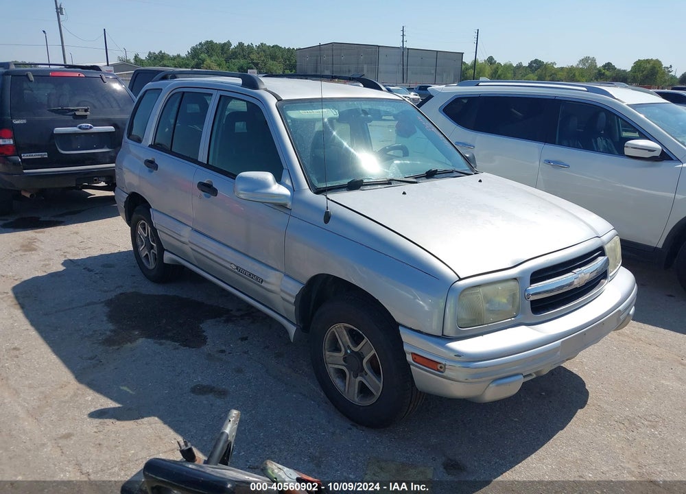 2003 CHEVROLET TRACKER HARD TOP LT VIN: 2CNBE634536901027