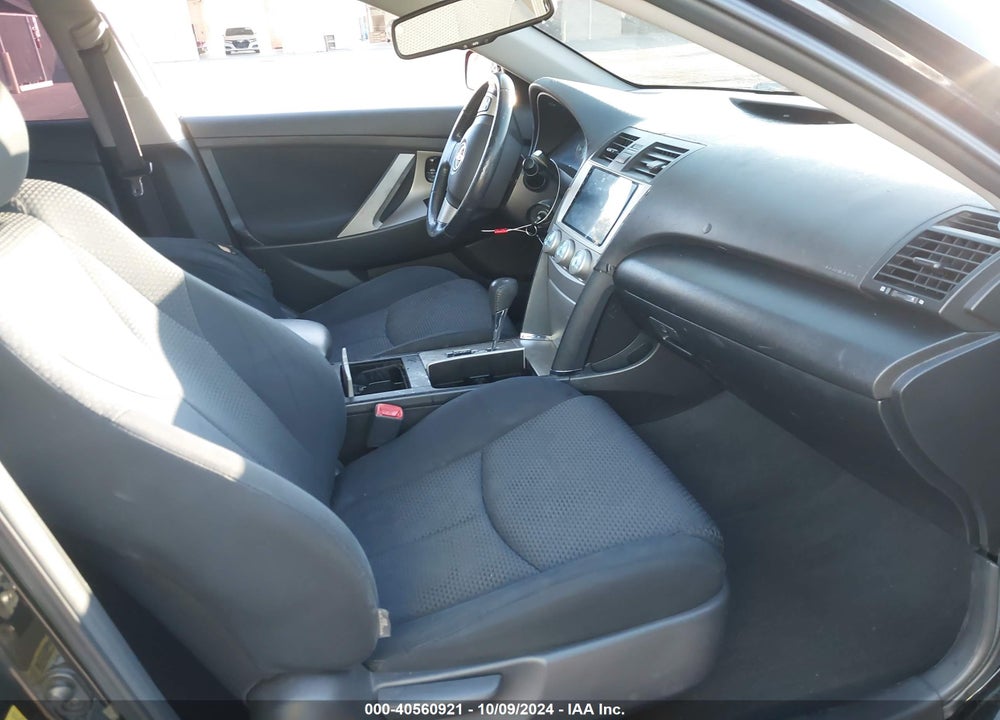 2009 TOYOTA CAMRY SE VIN: 4T1BE46KX9U808819