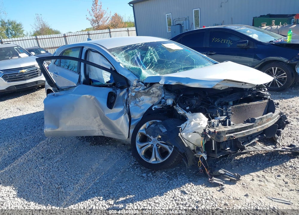 2013 HYUNDAI ELANTRA GT VIN: KMHD35LE2DU082160