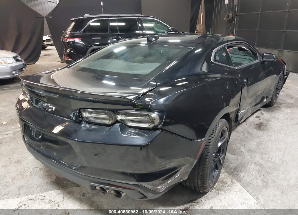 2019 CHEVROLET CAMARO 1LT VIN: 1G1FB1RS9K0151932