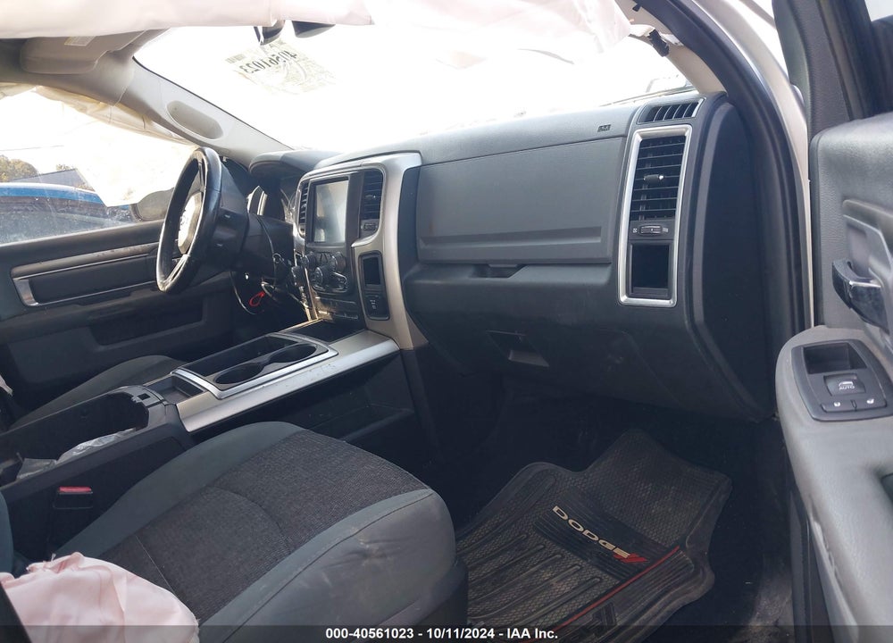 2015 RAM 1500 BIG HORN VIN: 3C6RR7LT1FG711469