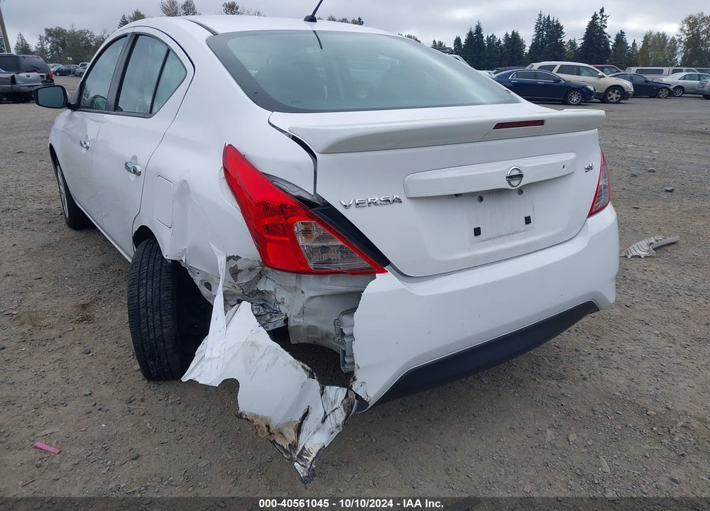 2018 NISSAN VERSA 1.6 SV VIN: 3N1CN7AP3JL885899