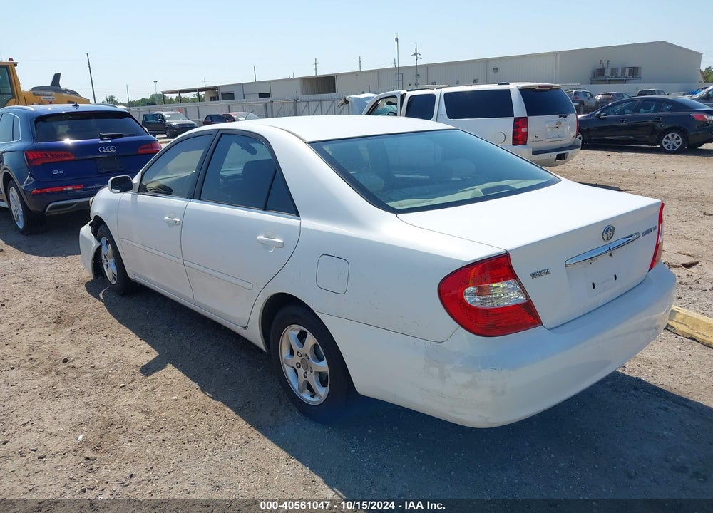 2003 TOYOTA CAMRY LE VIN: JTDBE32K430240425
