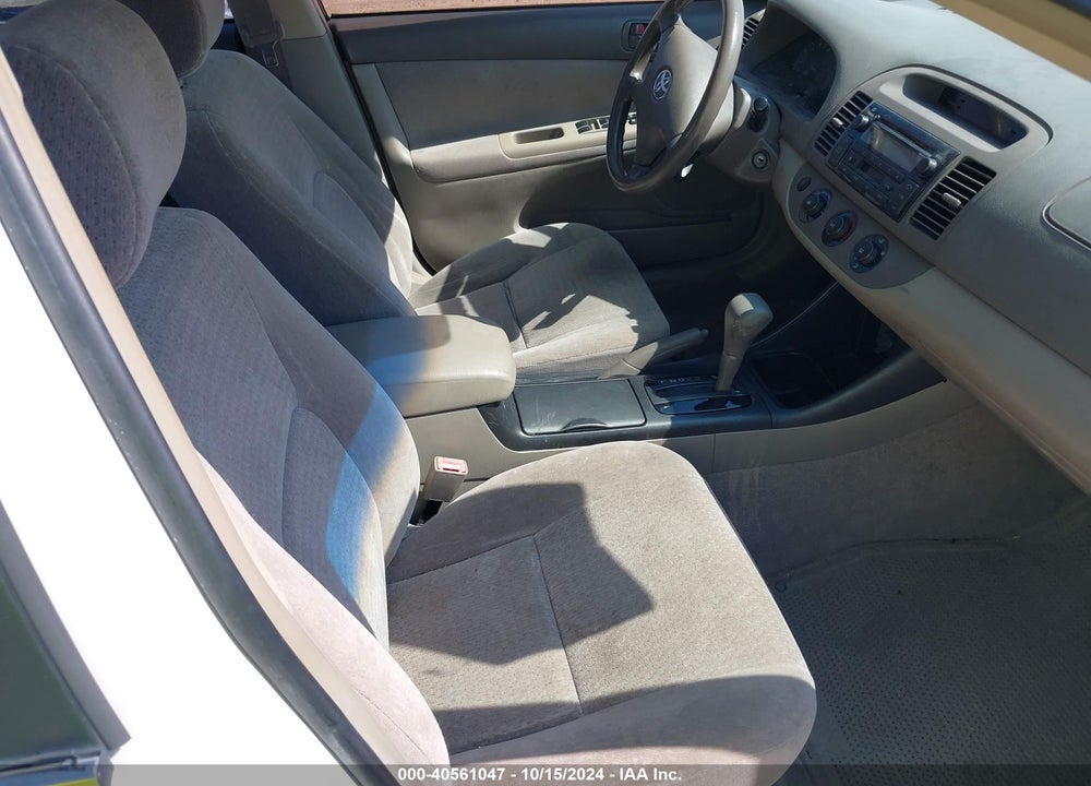 2003 TOYOTA CAMRY LE VIN: JTDBE32K430240425