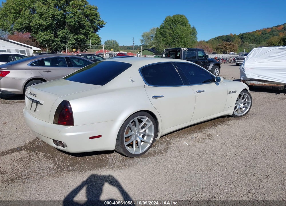 2008 MASERATI QUATTROPORTE VIN: ZAMFE39A880036096