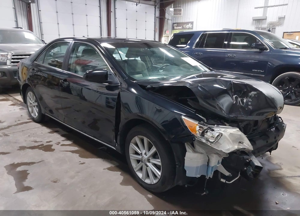 2013 TOYOTA CAMRY XLE V6 VIN: 4T1BK1FK0DU530657