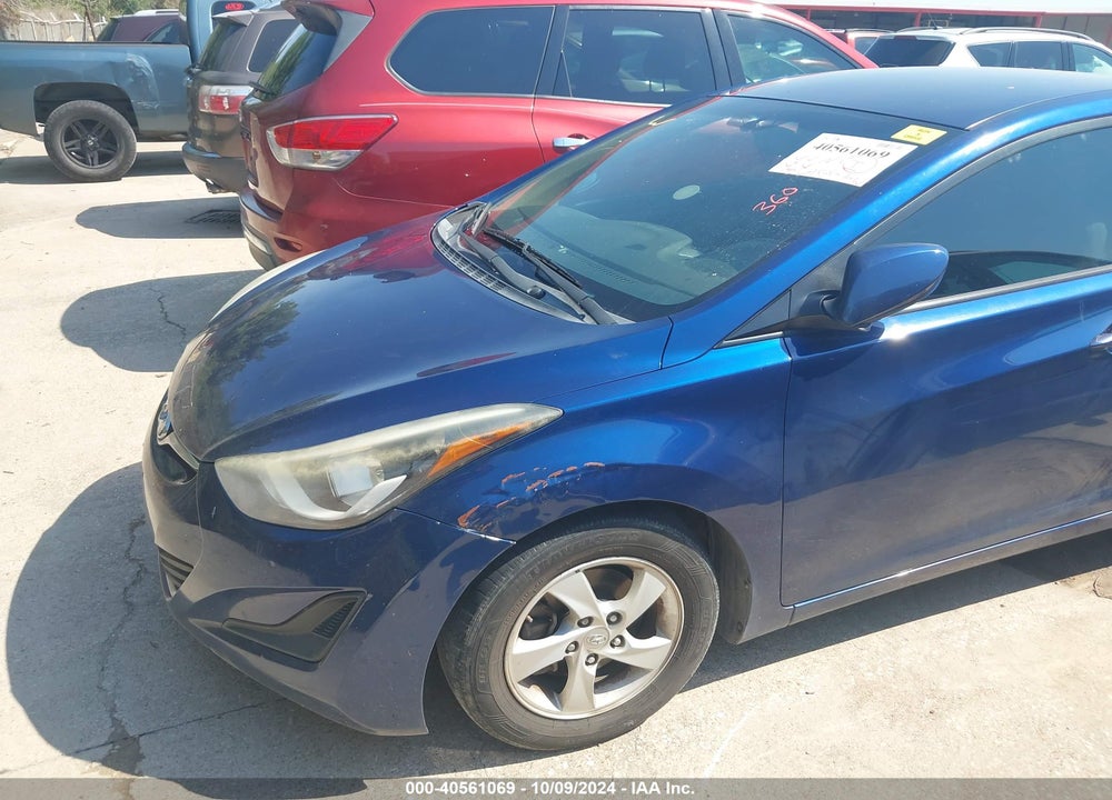 2015 HYUNDAI ELANTRA SE VIN: 5NPDH4AE9FH583904
