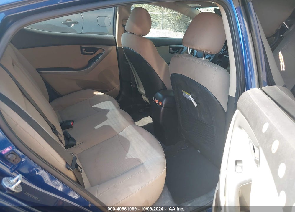 2015 HYUNDAI ELANTRA SE VIN: 5NPDH4AE9FH583904