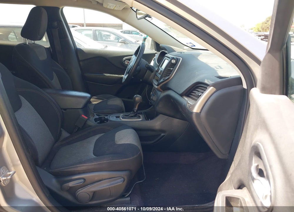 2016 JEEP CHEROKEE SPORT VIN: 1C4PJLAB6GW336806