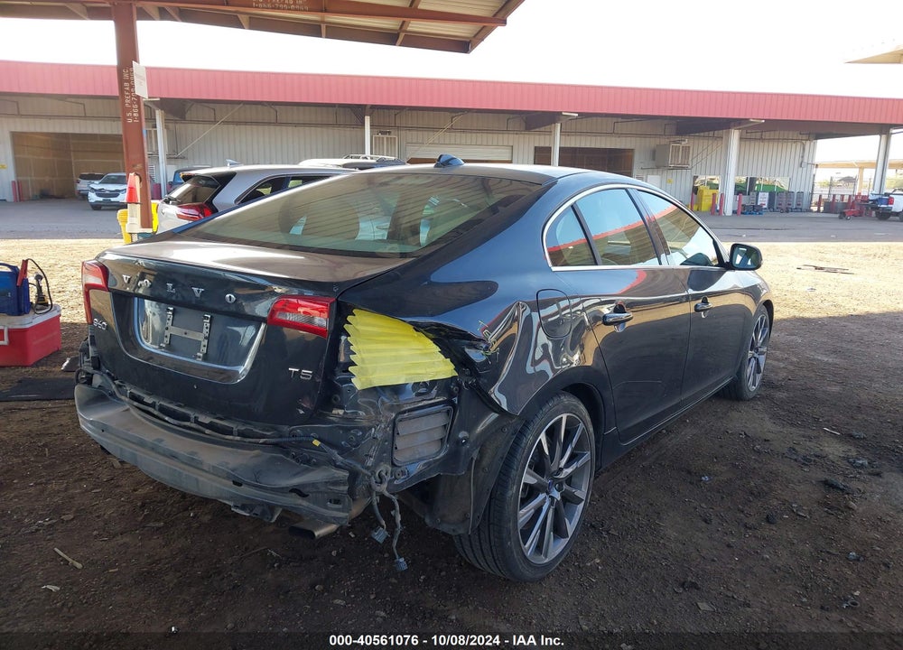 2015 VOLVO S60 T5 PREMIER VIN: YV126MFK6F2351140