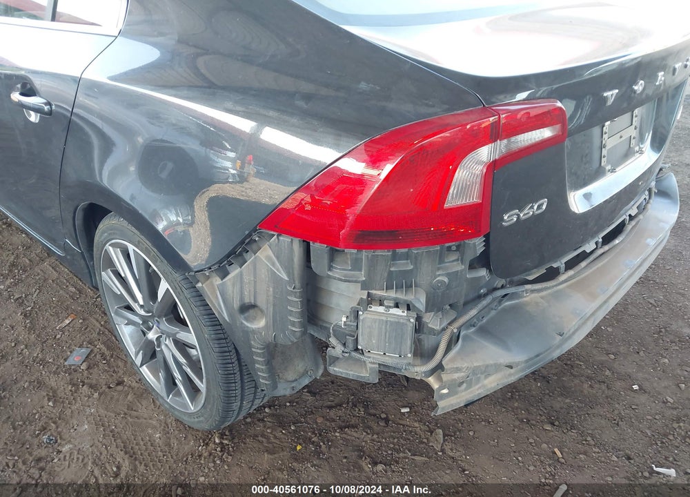 2015 VOLVO S60 T5 PREMIER VIN: YV126MFK6F2351140