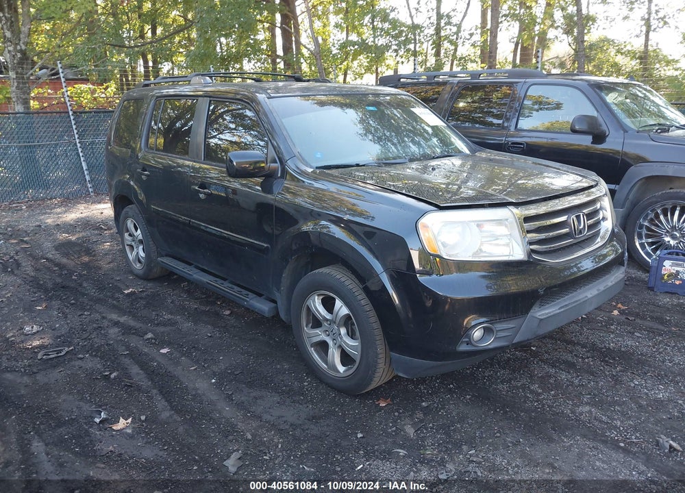 2013 HONDA PILOT EX VIN: 5FNYF3H47DB044384