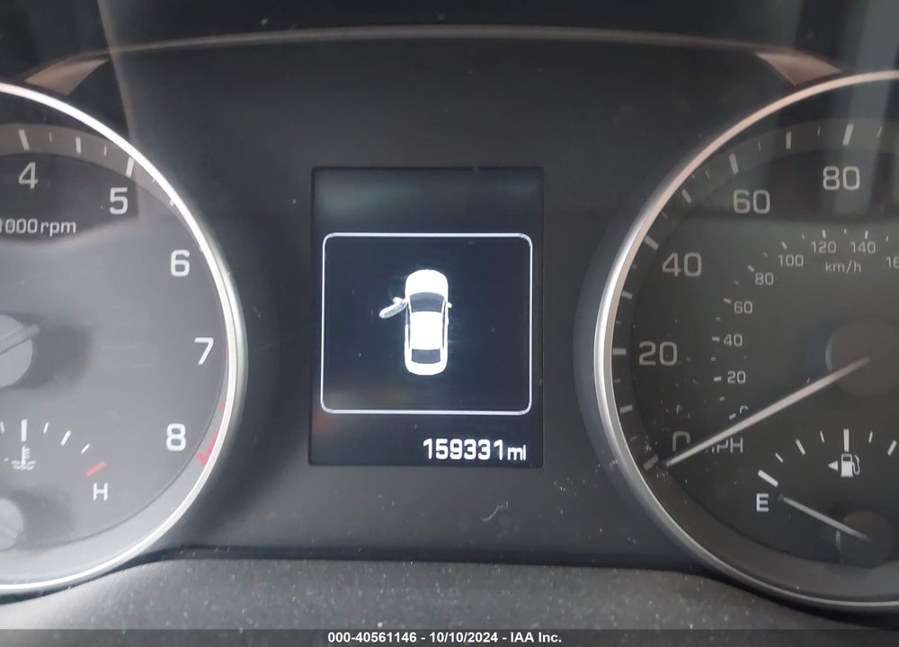2017 HYUNDAI ELANTRA VIN: 5NPD84LFXHH159219