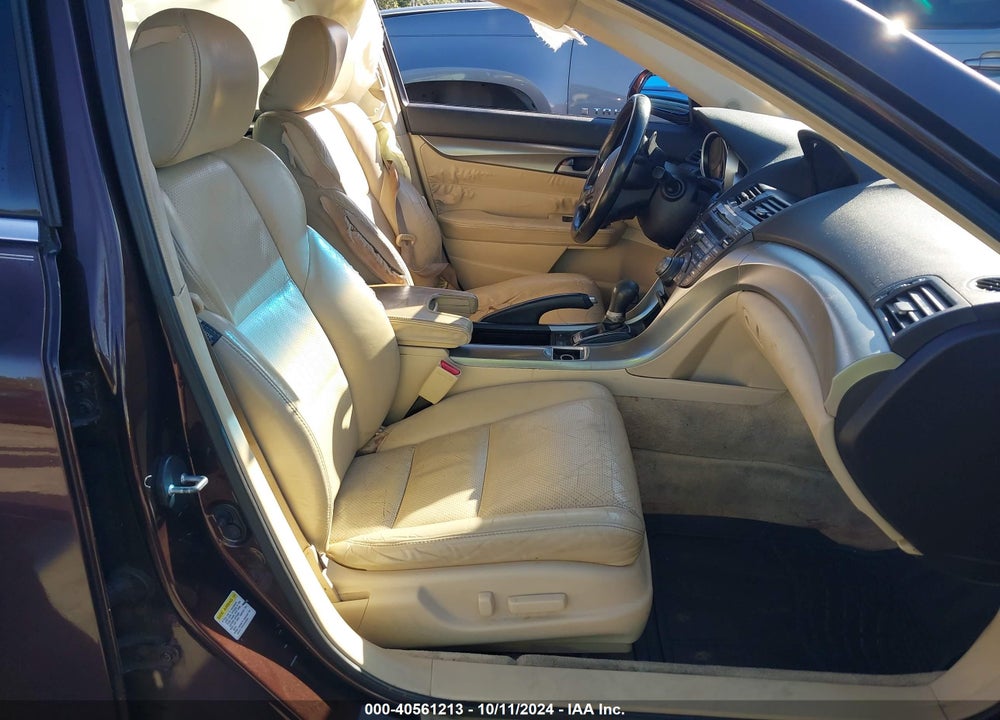 2010 ACURA TL 3.5 VIN: 19UUA8F50AA019936