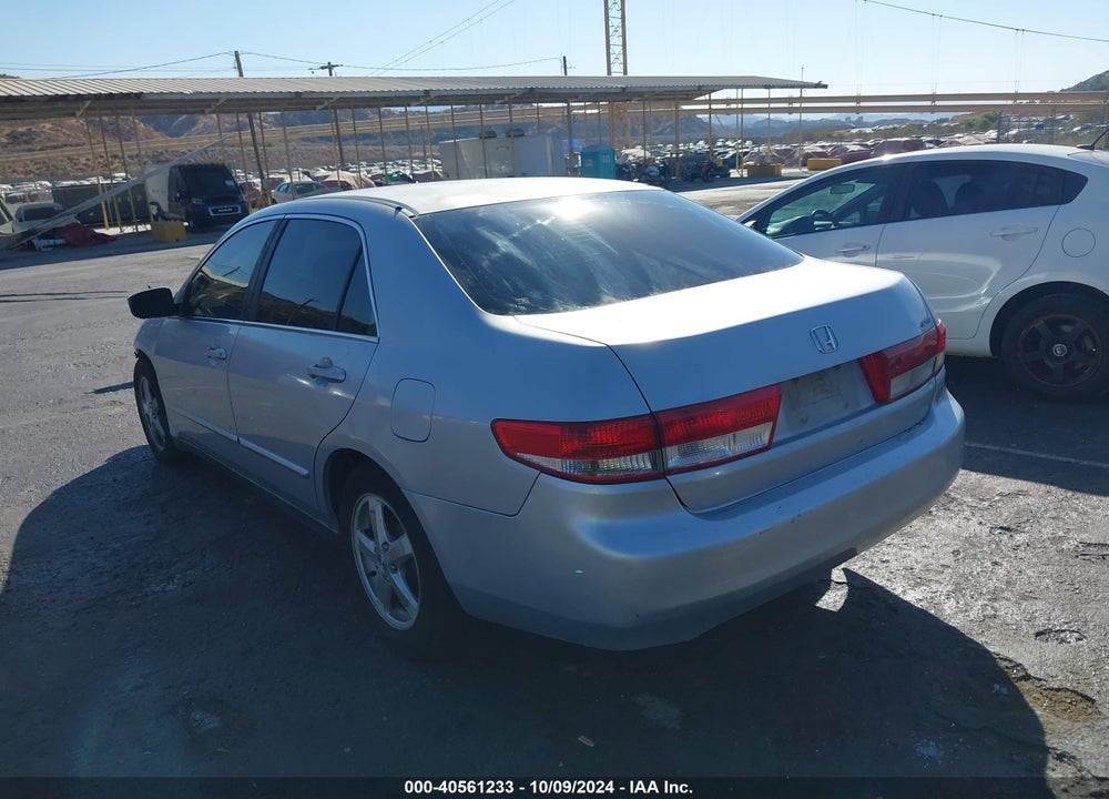 2003 HONDA ACCORD 2.4 LX VIN: JHMCM56363C053254